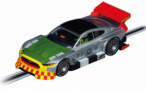 Auto Carrera D132 - 32066 Ford Mustang GTY