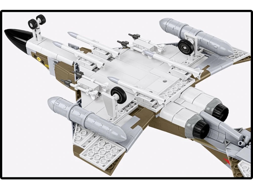 Cobi 5908 Armed Forces F-4M Phantom II, 1:48, 728 kostek