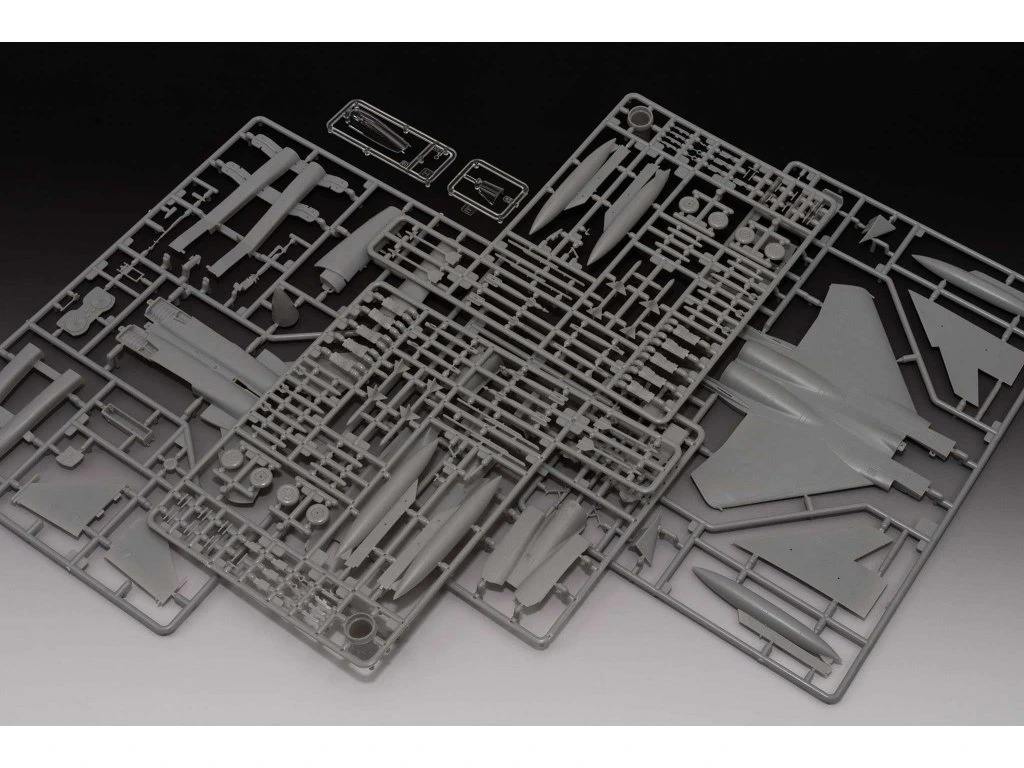 Revell ModelKit letadlo 03778 - Boeing F-15C Eagle (1:72)