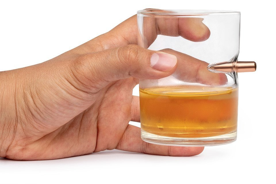 Sklenice na whisky s pravou kulkou, 300 ml.