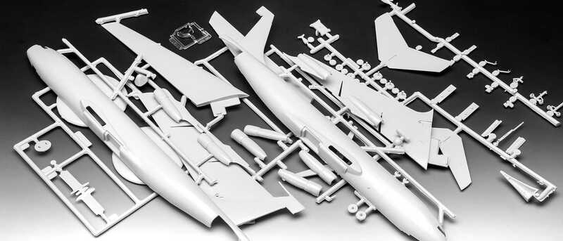 Revell Plastic ModelKit letadlo 03794 - Boeing E-3A (1:144)