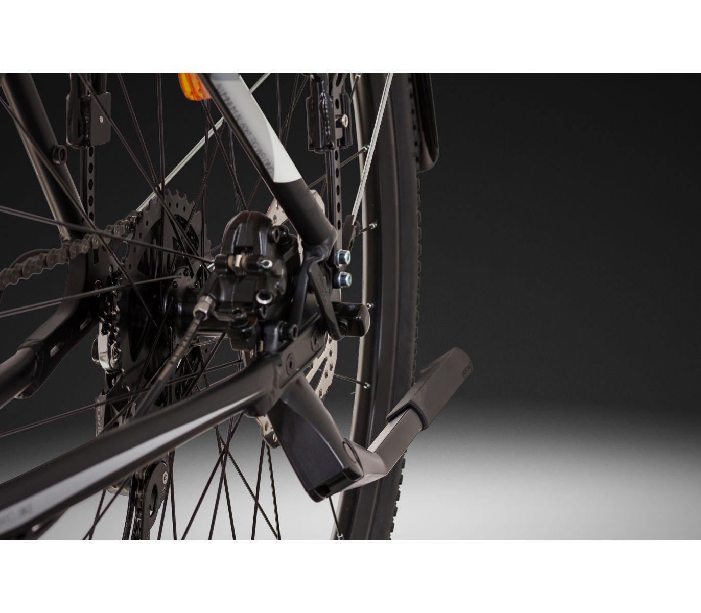 Mayo XR Tour Trek Disc Lady Flat Dámské trekové kolo 2026, černo-šedé