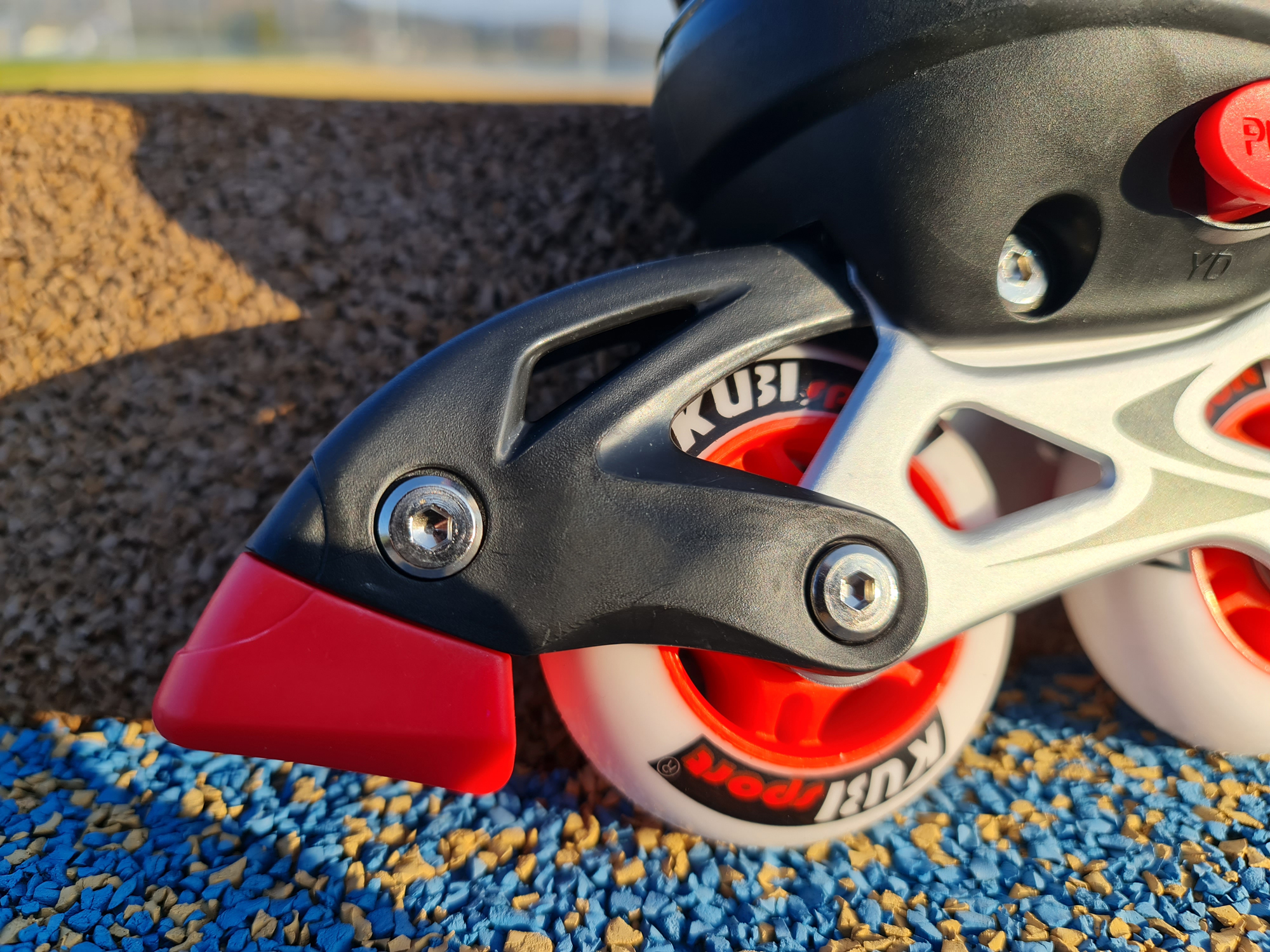 Dětské inline brusle roztahovací CS310K červené velikost 28-32