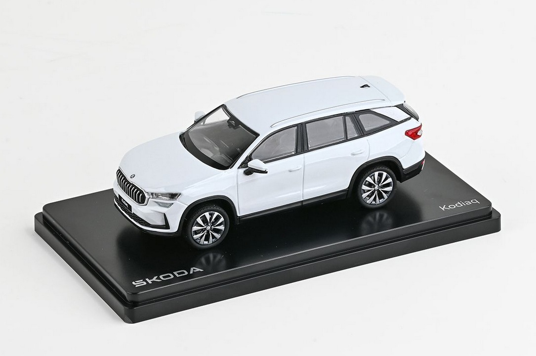 Abrex Škoda Kodiaq II (2023) Bílá Moon Metalíza 1:43
