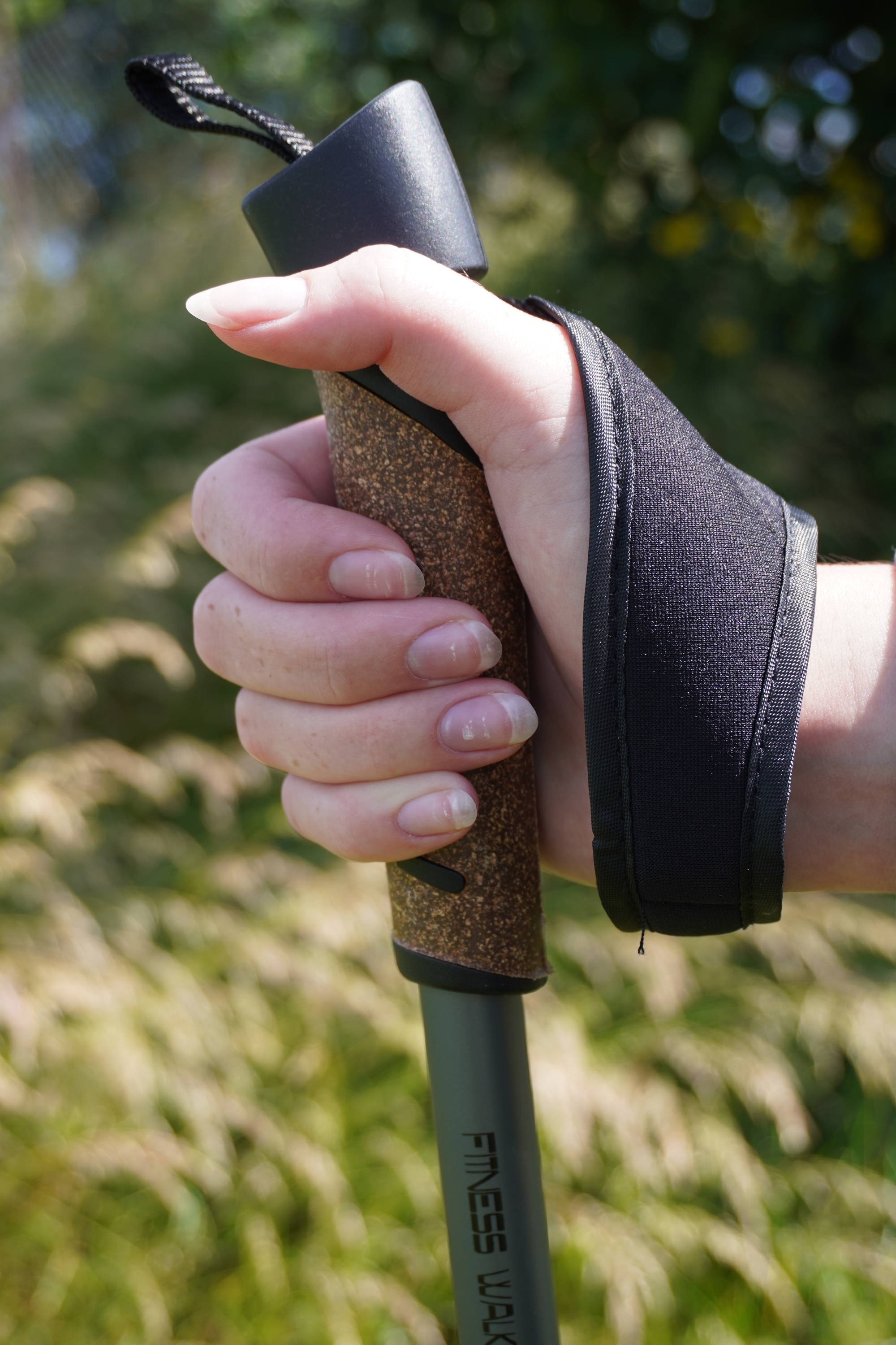 Odlehčené trekingové hole s rychloupínáním, 72-145 cm