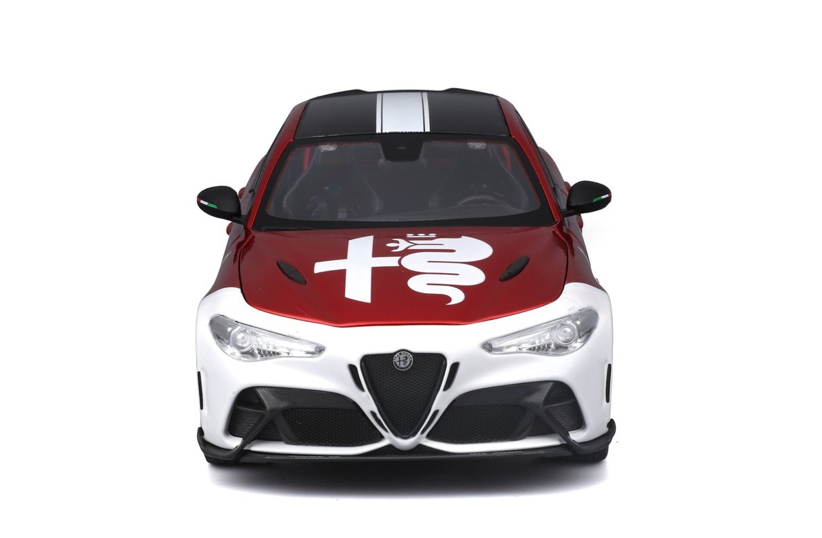 Bburago Alfa Romeo Giulia GTAm, červeno-bílá metalíza, 1:18