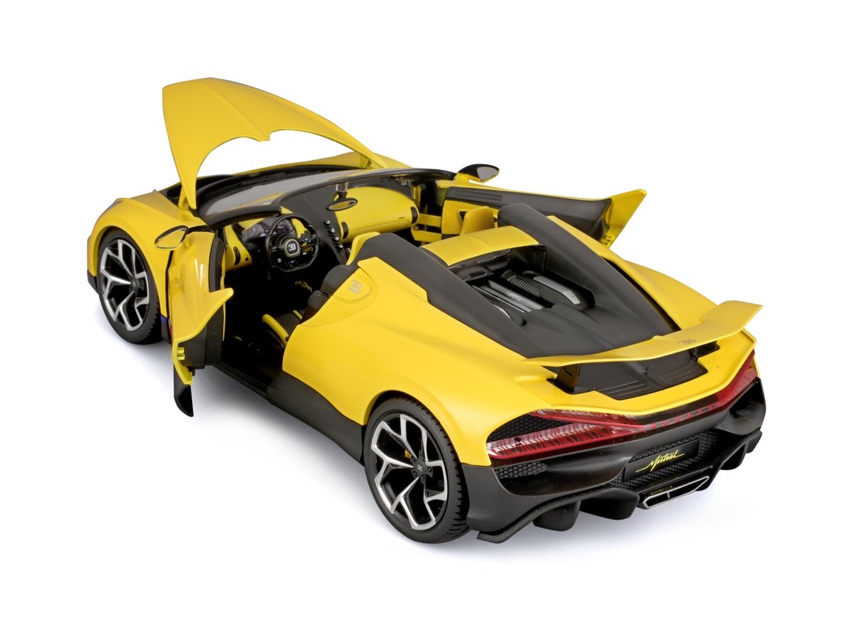 Bburago Bugatti Mistral, Yellow 1:18