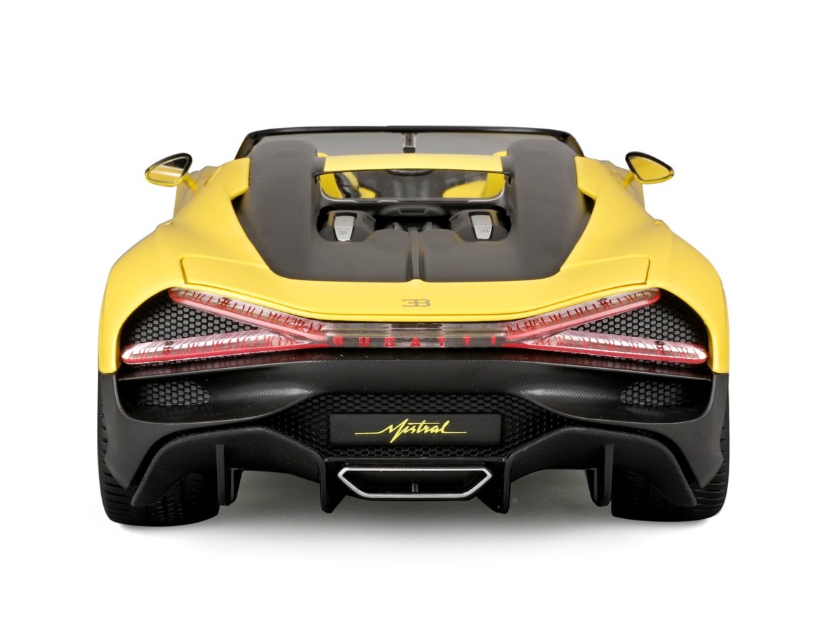 Bburago Bugatti Mistral, Yellow 1:18