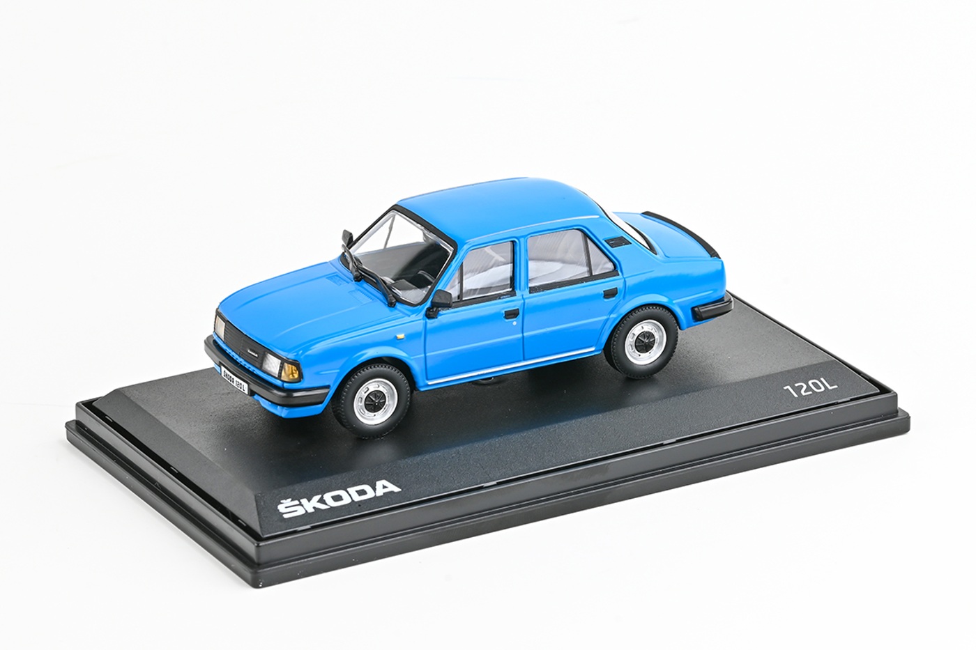 Abrex Škoda 120L (1984) Modrá Abrex 1:43