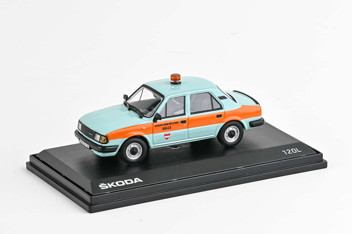 Abrex Škoda 120L (1984) Dopravní Podnik Města Brna 1:43