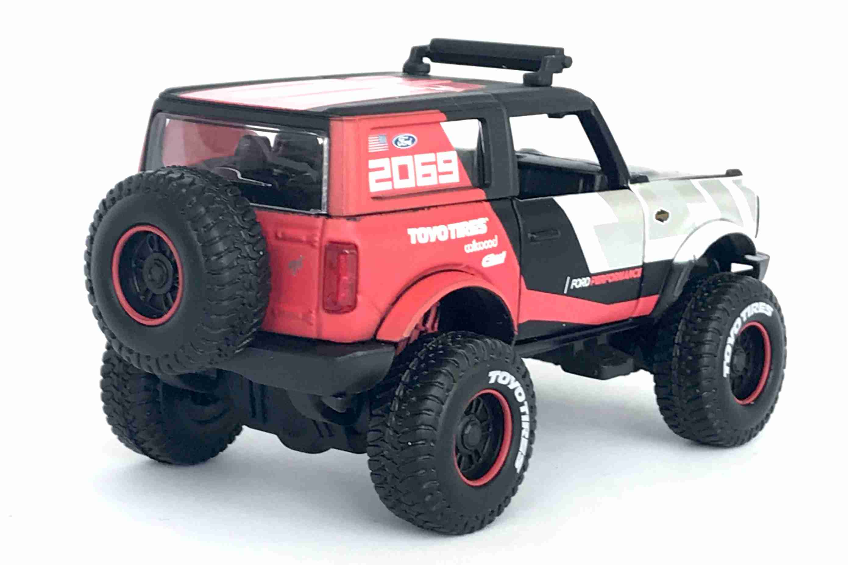 Maisto Ford Bronco 4x4 Rebels, stříbrno-červený
