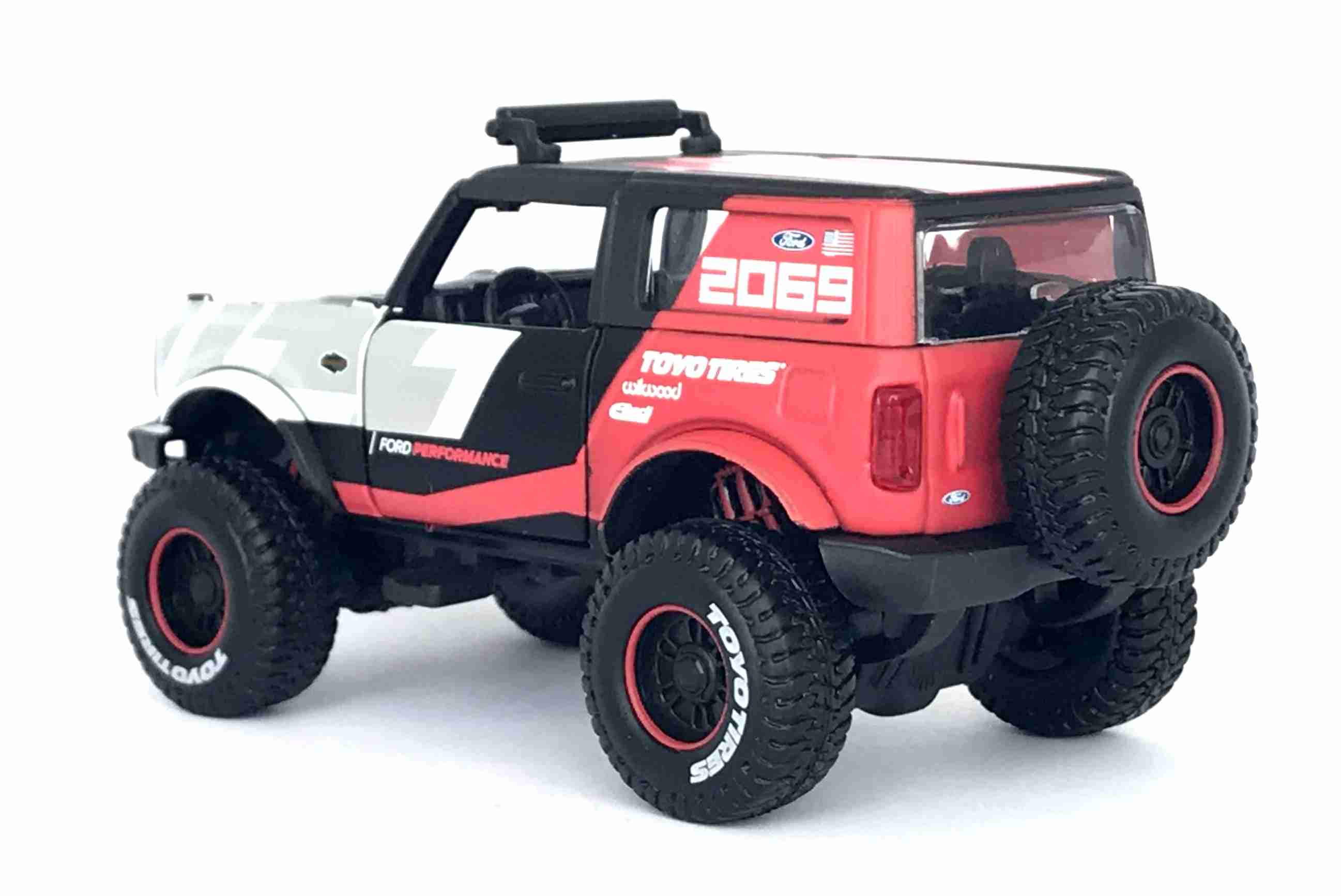 Maisto Ford Bronco 4x4 Rebels, stříbrno-červený