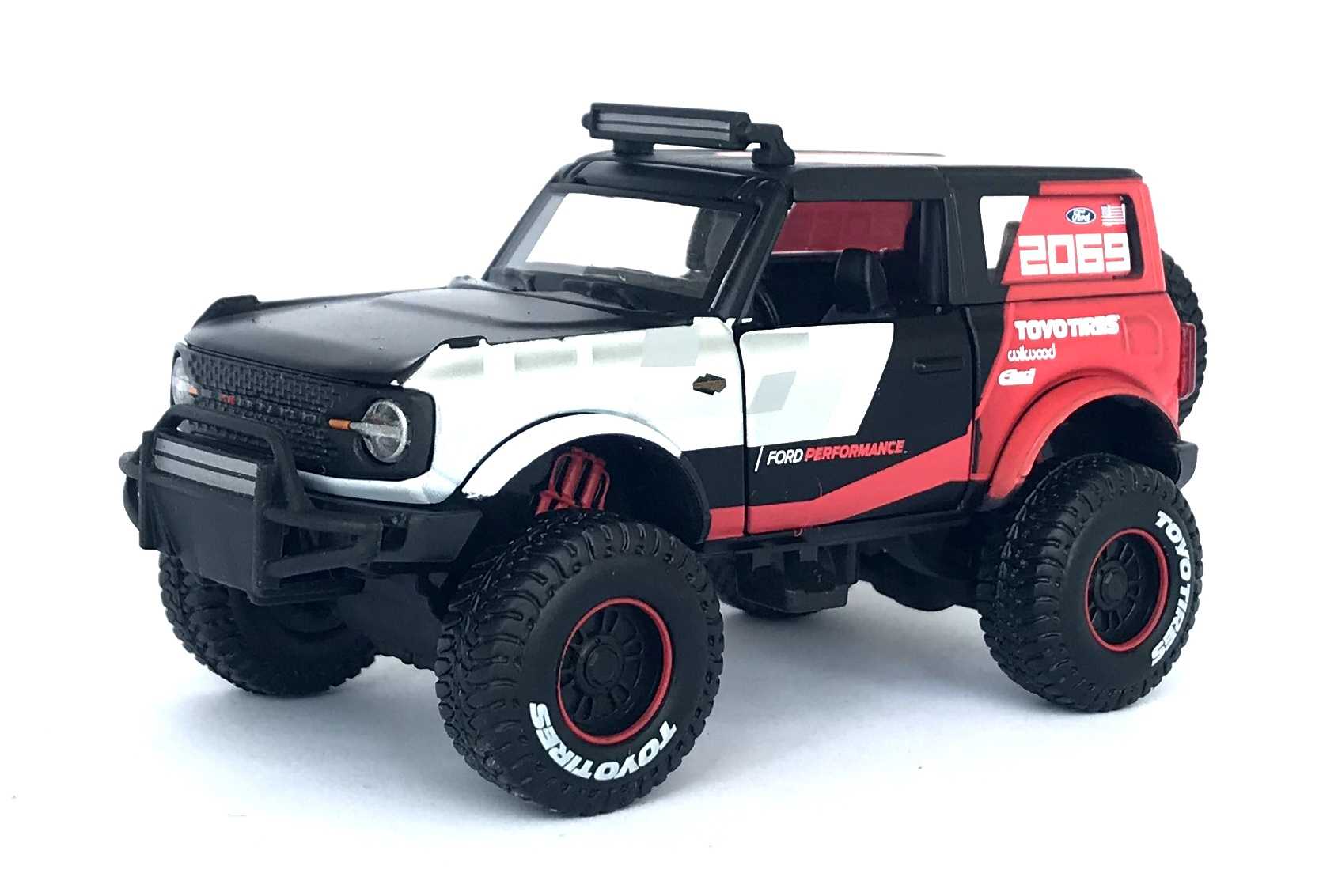 Maisto Ford Bronco 4x4 Rebels, stříbrno-červený