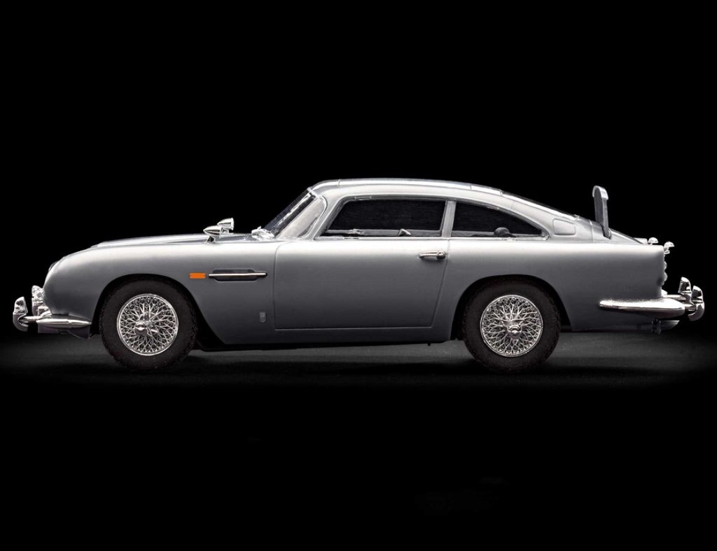 Revell EasyClick auto 07746 - James Bond Aston Martin DB5 (1:24)