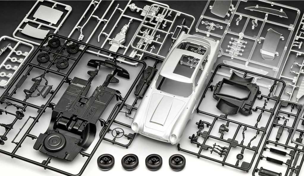 Revell EasyClick auto 07746 - James Bond Aston Martin DB5 (1:24)