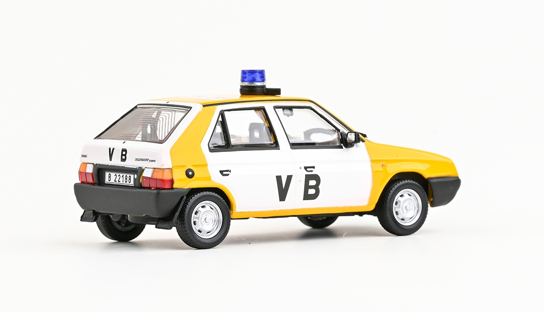 Abrex Škoda Favorit 136L (1988) VB 1:43