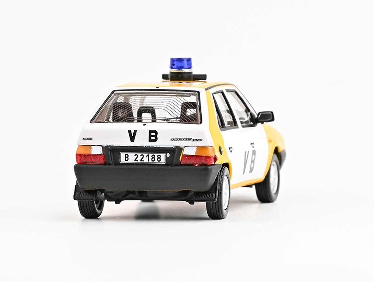 Abrex Škoda Favorit 136L (1988) VB 1:43