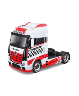 Bburago kamion Mercedes Benz Actros Gigaspace, červeno-bílá, 1:43