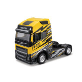 Bburago kamion Volvo FH16 Globetrotter 750 XXL, žlutá, 1:43