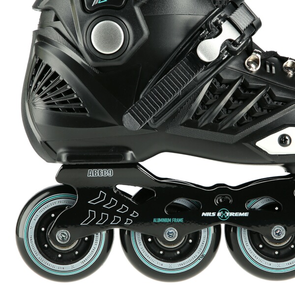 Slalomové kolečkové brusle NILS Extreme NA20001 černé vel.41