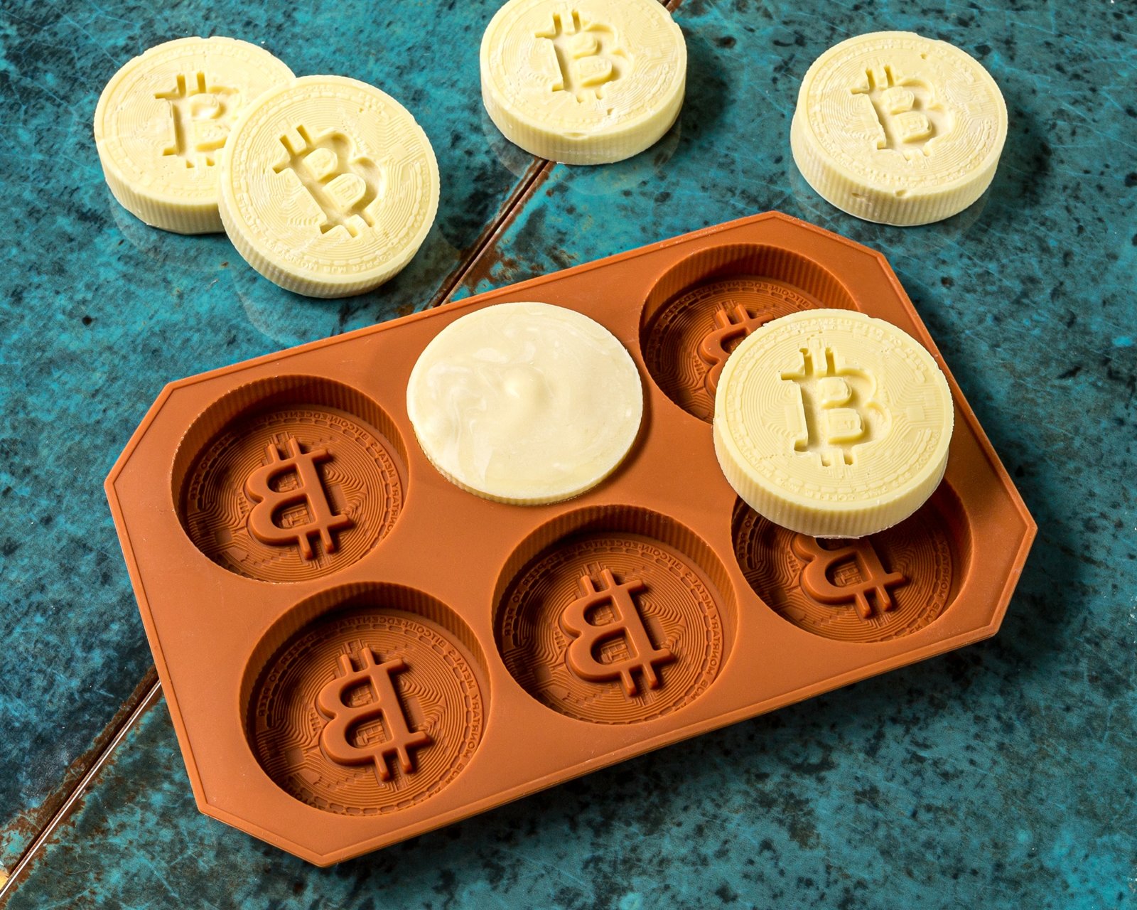 Forma na led nebo čokoládu Bitcoin