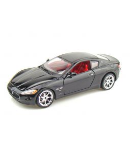 Bburago Maserati Gran Turismo ( 2008 ) 1/24 Černé