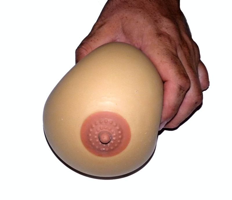 Mega antistresové prso 12 cm