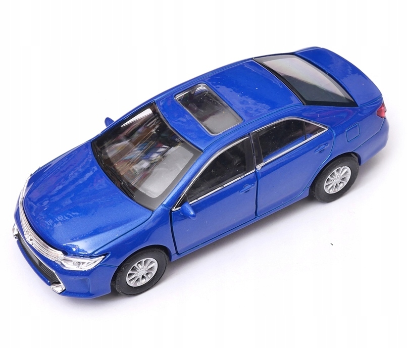 Welly Toyota Camry 2016 modrá 1:34-39