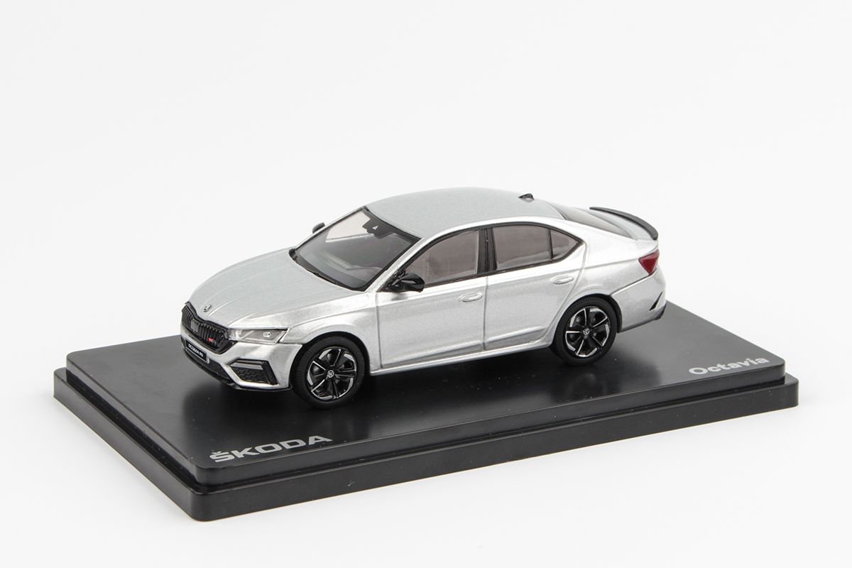 Abrex Škoda Octavia IV RS (2020) Stříbrná Brilliant Metalíza 1:43