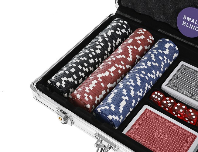 Poker sada 300 žetonů v HQ kufru