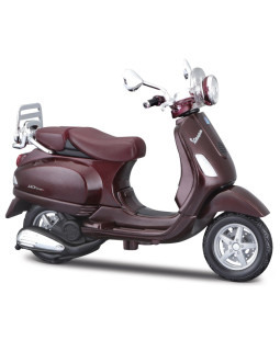 Maisto skůtr Vespa LXV (2013) bordó 1:18