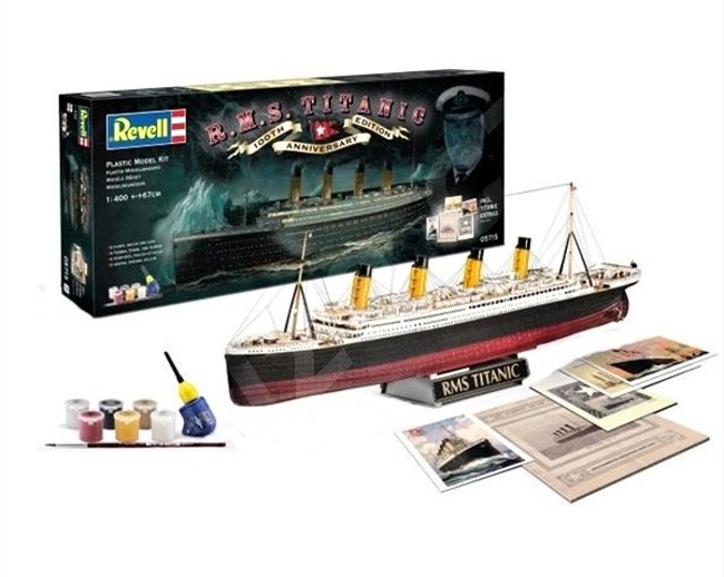 Revell Dárkový set stavebnice 05715 R.M.S. Titanic