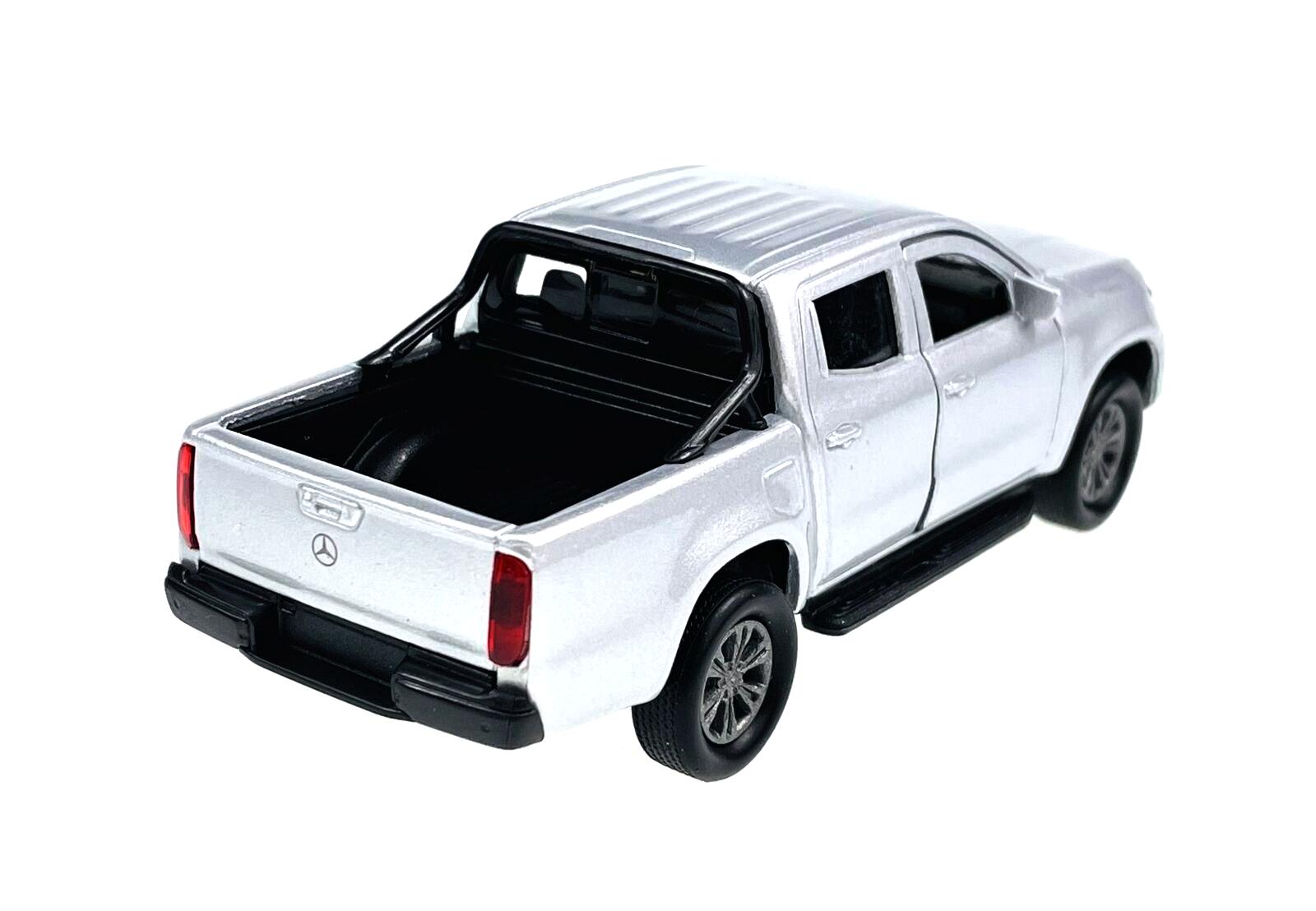 Welly Mercedes Benz X-Class Stříbrný 1:34-39
